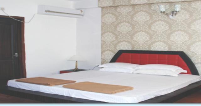 Hotel Surya Beach Inn Puri Kültér fotó